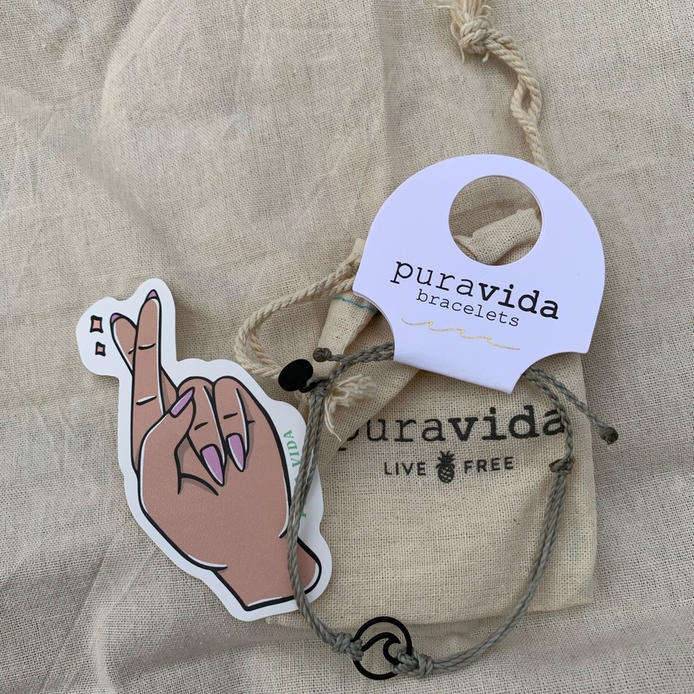 Pura Vida wave bracelet